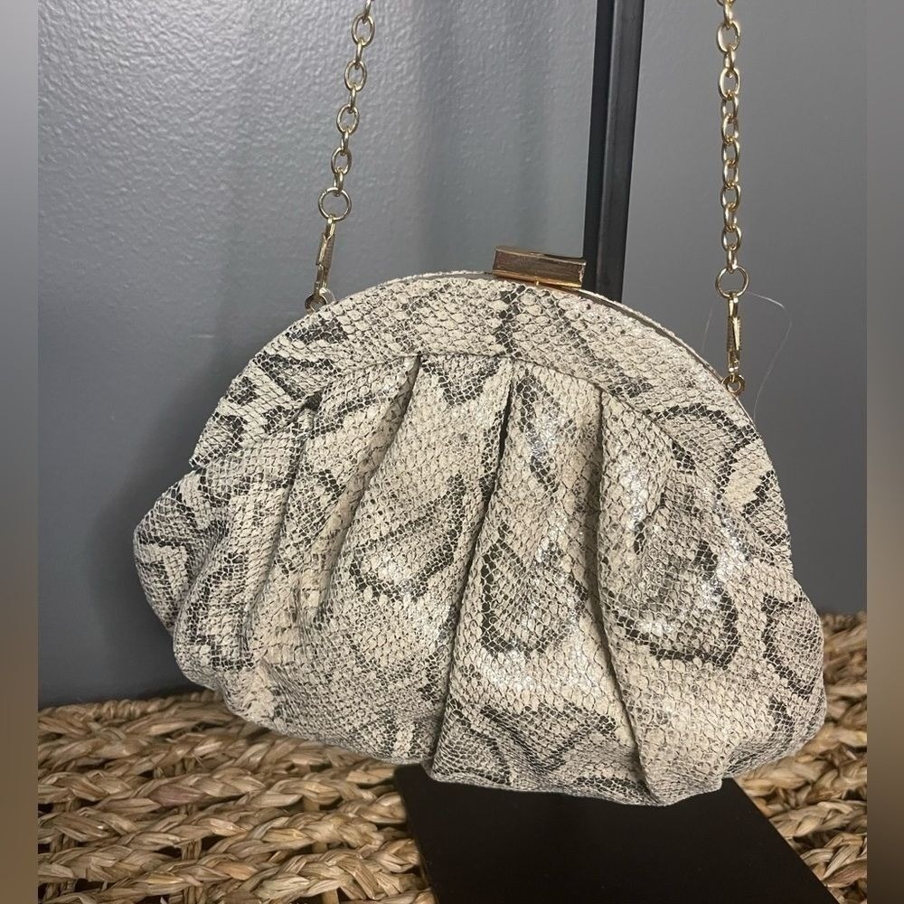 Shiraleah Cameron Snakeskin Print Kiss Lock Clutch Convertible Evening Bag NWT